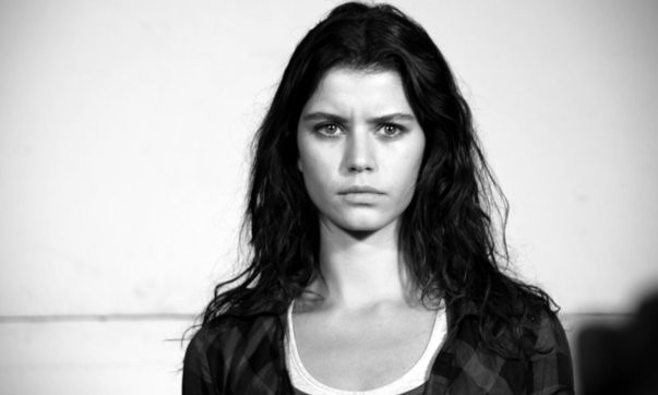 Gecenin Kanatları Fotoğrafı