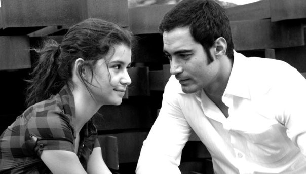 Gecenin Kanatları Fotoğrafı