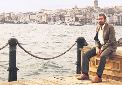 Gecenin Kanatları Fotoğrafı