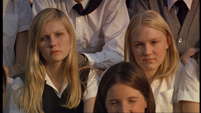 Masumiyetin İntiharı Fotoğrafı