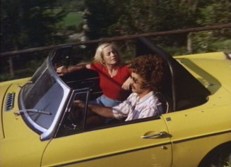 Girl Meets Girl Fotoğrafı