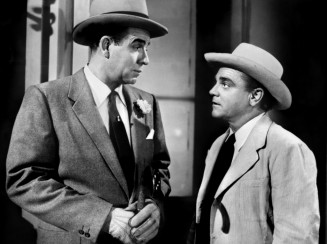 A Lion ıs in The Streets fotoğrafı