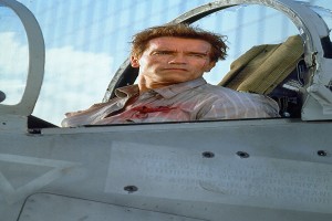 Gerçek Yalanlar Fotoğrafı