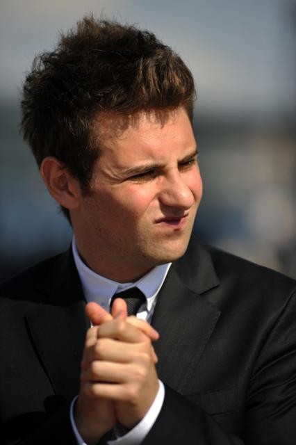 Ada: Zombilerin Düğünü Fotoğrafı