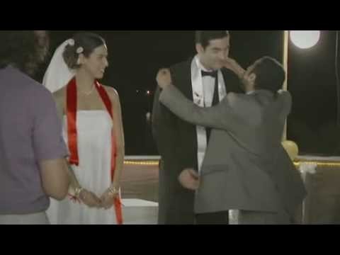 Ada: Zombilerin Düğünü Fotoğrafı