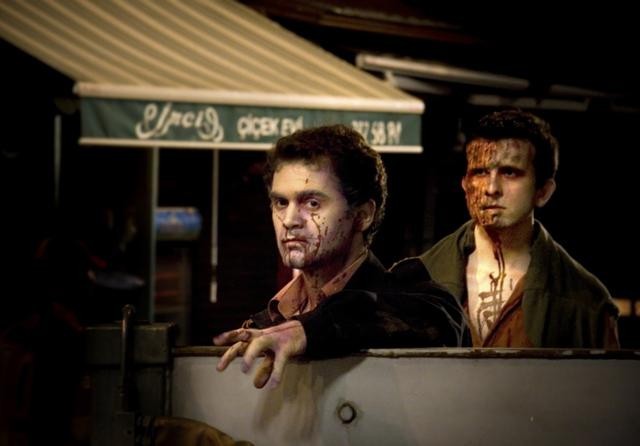 Ada: Zombilerin Düğünü Fotoğrafı