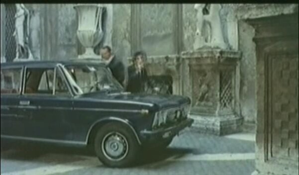 The Senator Likes Women Fotoğrafı