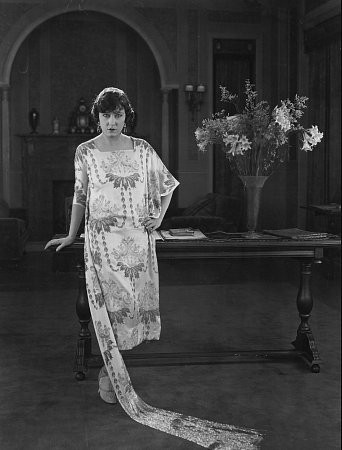 Don't Tell Everything (1921) afişi