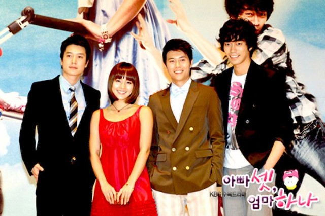 Bir Anne Üç Baba Fotoğrafı