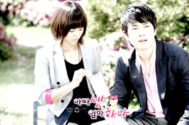 Bir Anne Üç Baba Fotoğrafı