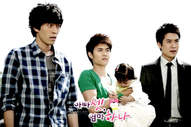 Bir Anne Üç Baba Fotoğrafı