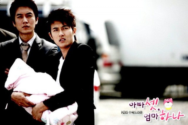 Bir Anne Üç Baba Fotoğrafı