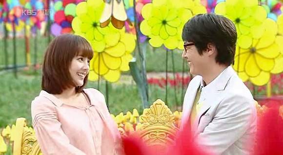 Bir Anne Üç Baba Fotoğrafı