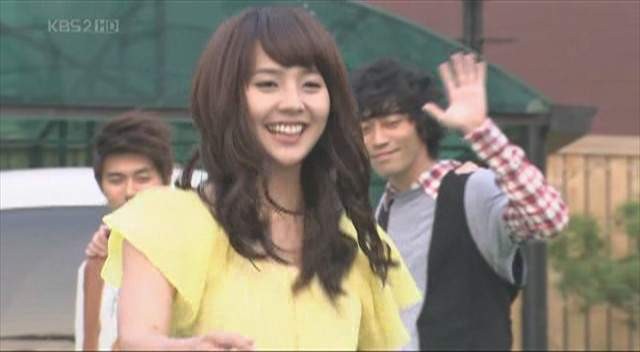 Bir Anne Üç Baba Fotoğrafı