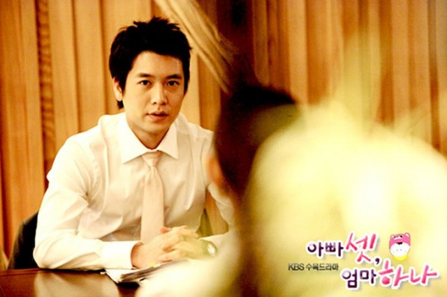 Bir Anne Üç Baba Fotoğrafı