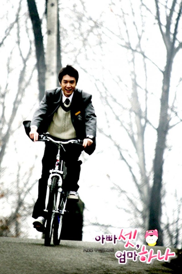 Bir Anne Üç Baba Fotoğrafı