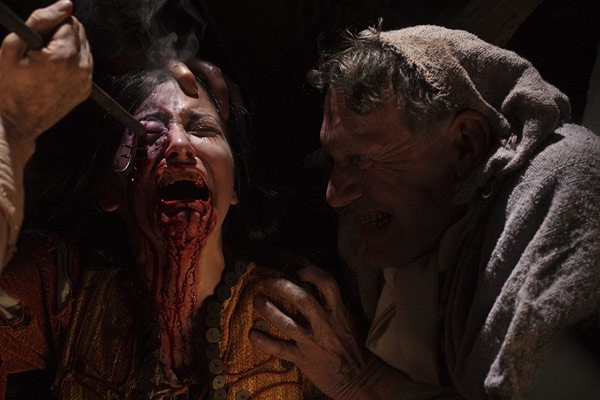 Yukarı Bakma Fotoğrafı