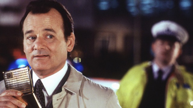 Az Şey Bilen Adam Fotoğrafı