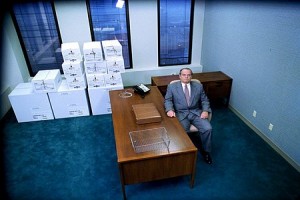 Schmidt Hakkında Fotoğrafı