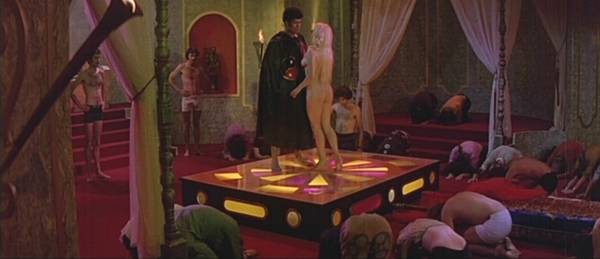 Tie Jin Gang Da Po Zi Yang Guan fotoğrafı