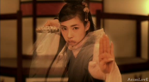 Romantic Assassin fotoğrafı