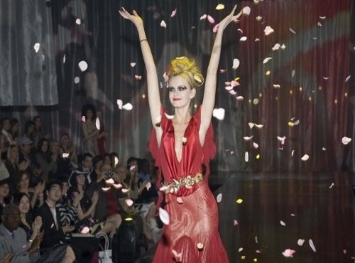 The Beautiful Life: Tbl Fotoğrafı