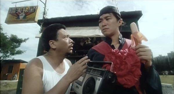 Love On Delivery Fotoğrafı