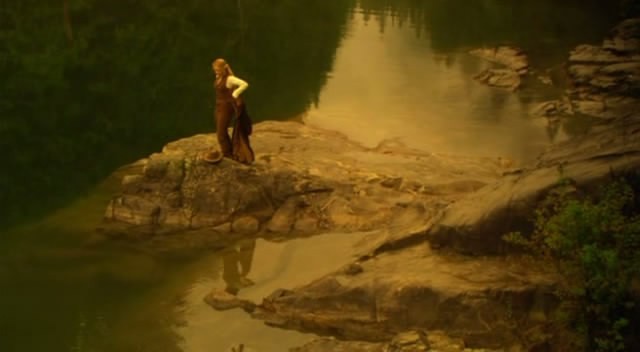 Dünyanın Merkezine Yolculuk Fotoğrafı