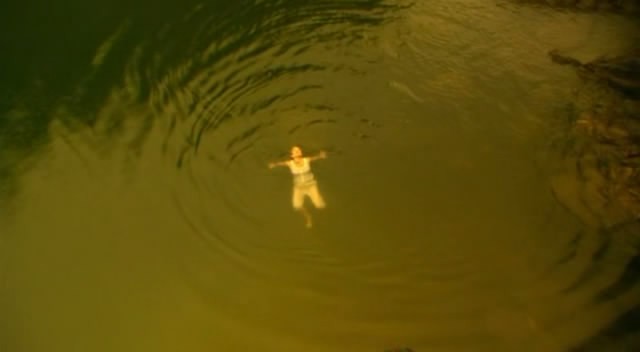 Dünyanın Merkezine Yolculuk Fotoğrafı