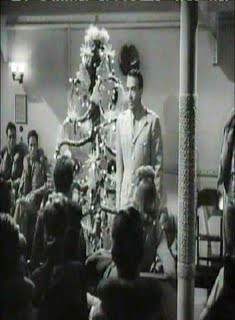 So Proudly We Hail! fotoğrafı