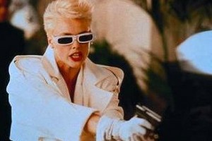 Sosyete Polisi 2 fotoğrafı