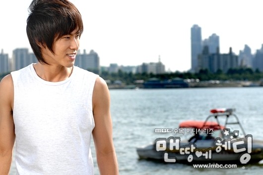 Heading To The Ground Fotoğrafı