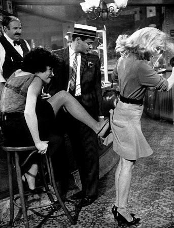 Sokak Kızı İrma fotoğrafı