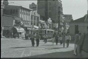 Dinler Bahaneydi fotoğrafı