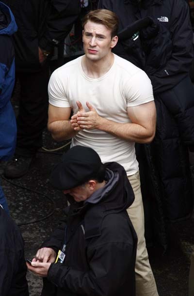 İlk Yenilmez: Kaptan Amerika Fotoğrafı