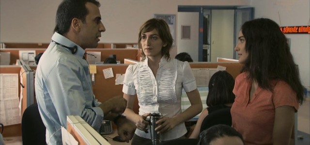 Başka Dilde Aşk Fotoğrafı