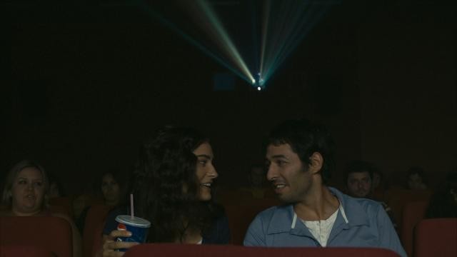 Başka Dilde Aşk Fotoğrafı