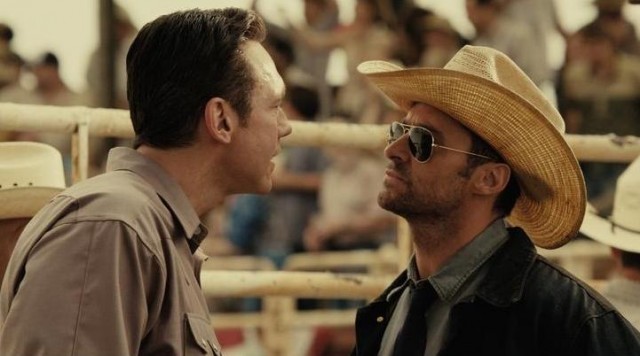 Çelik Yumruklar Fotoğrafı