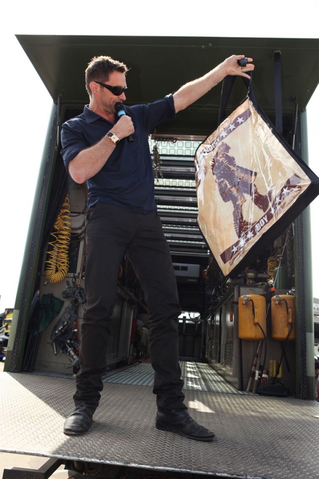 Çelik Yumruklar Fotoğrafı