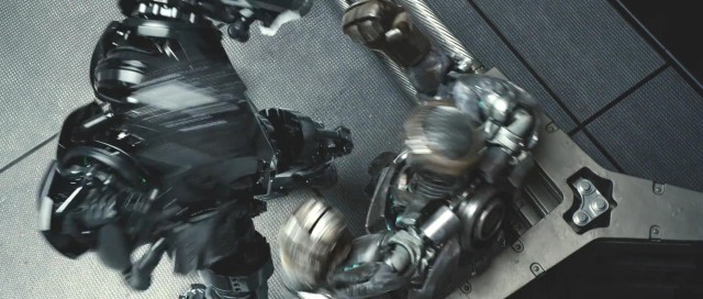 Çelik Yumruklar Fotoğrafı