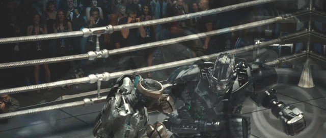 Çelik Yumruklar Fotoğrafı