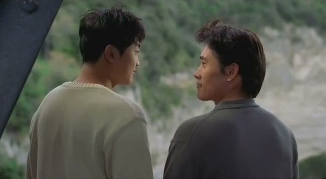 Bungee Jumping Of Their Own fotoğrafı