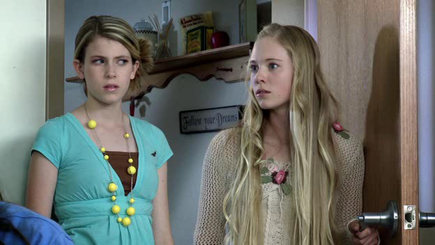 Minor Details Fotoğrafı