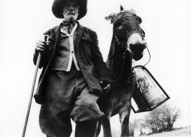 Pictures Of The Old World fotoğrafı