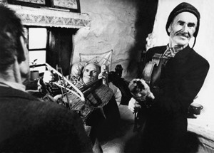 Pictures Of The Old World fotoğrafı