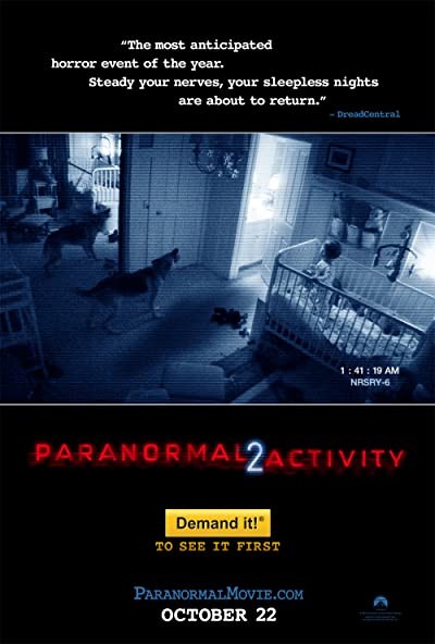 Paranormal Activity 2 (2010) afişi