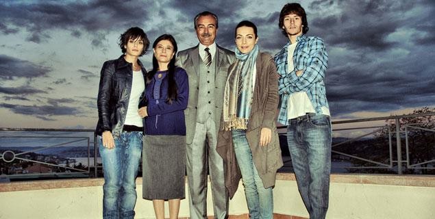 Maskeli Balo Fotoğrafı