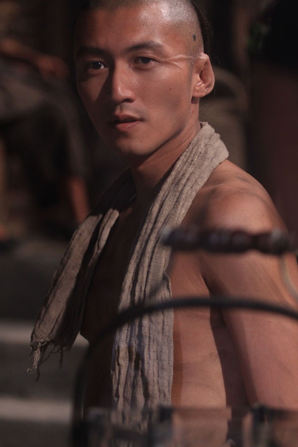 Suikastçiler Fedailere Karşı Fotoğrafı