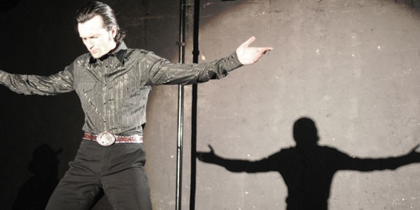 Beyaz Şimşek fotoğrafı