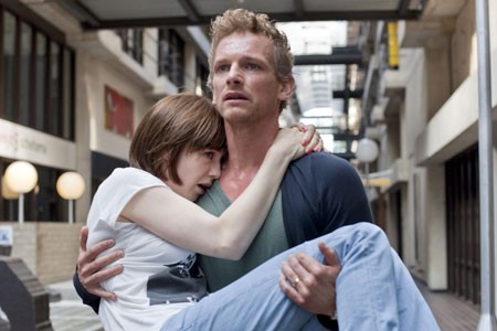 Bir Kadın Doktora Gidince fotoğrafı